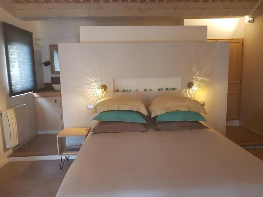 La Maison De Charlie Vaugines 외부 사진